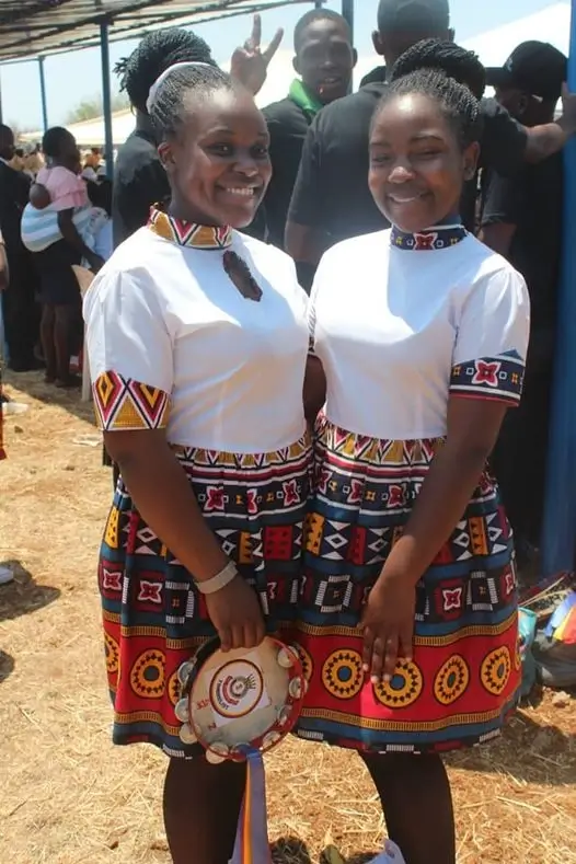 Usher timbrels team at a cultural event